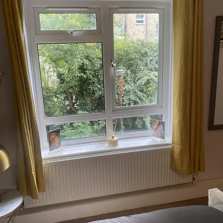 18K Home From Home London Exterior photo